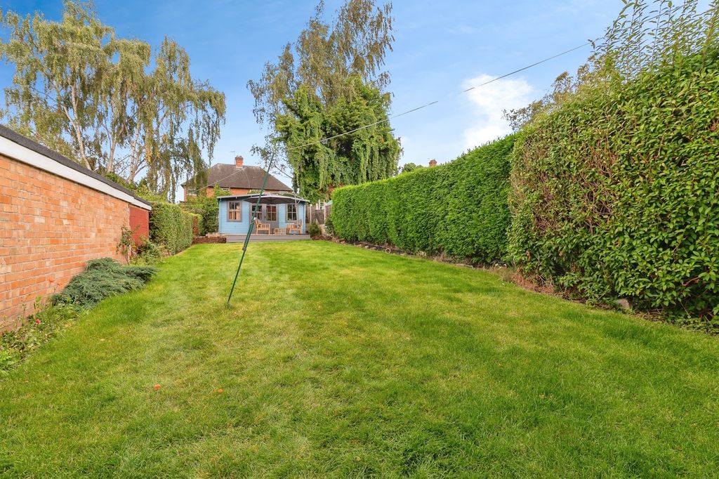 Property photo 2 of 17 Photo