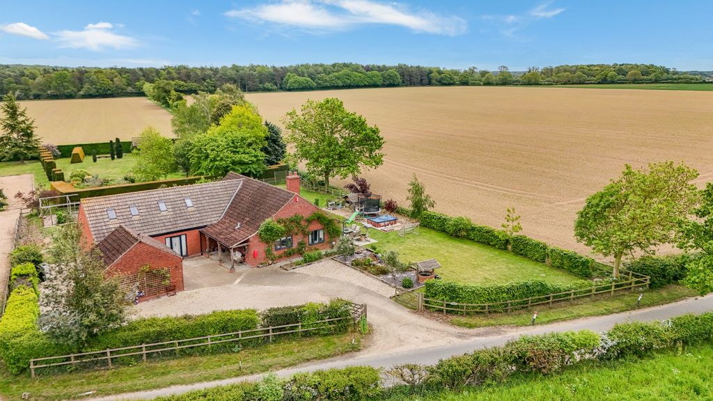 Property photo 2 of 42 5114884