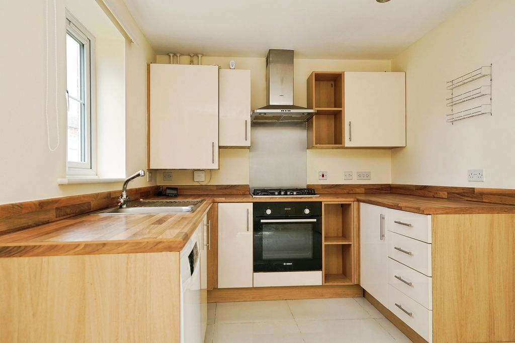Property photo 2 of 15 Pbox-Img.Jpg