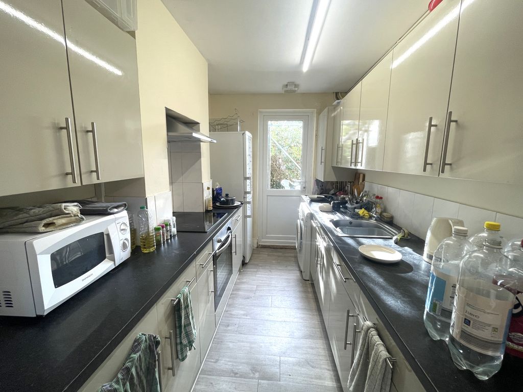 Property photo 2 of 19 Img_6112