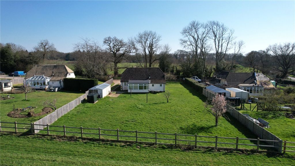 Property photo 3 of 31 Picture No. 32