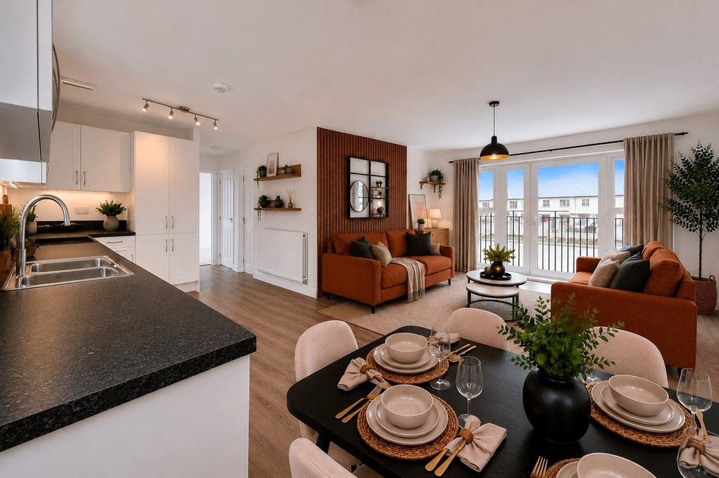 Property photo 2 of 7 Open Plan Living