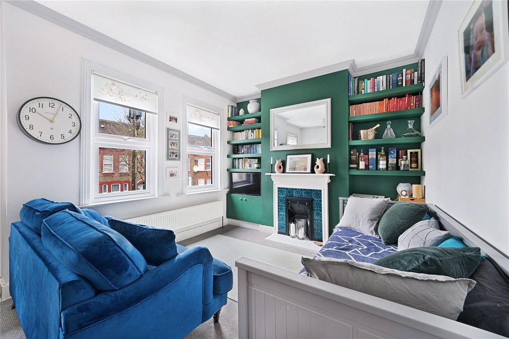 Property photo 2 of 23 Picture No. 02