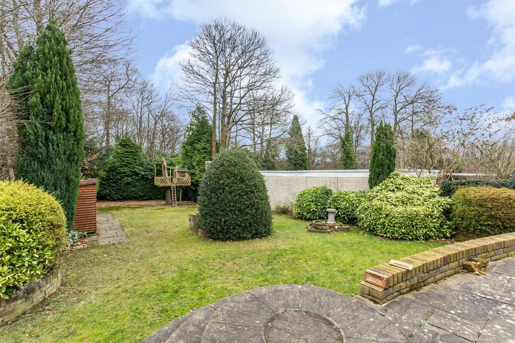Property photo 2 of 15