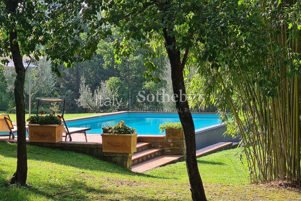Property photo 3 of 37
