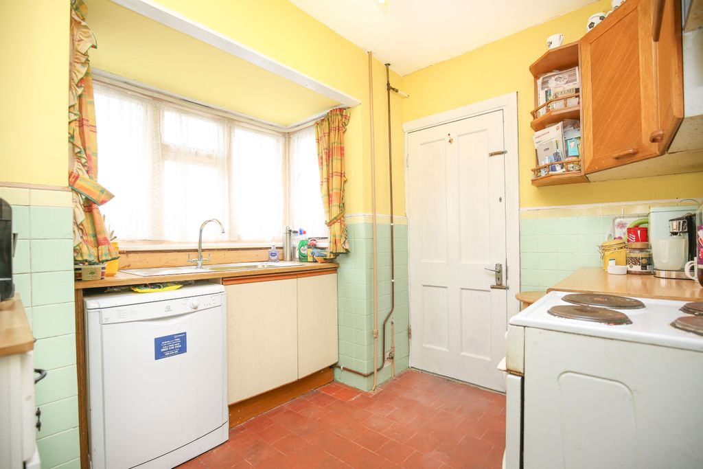 Property photo 2 of 17 Mw-5829