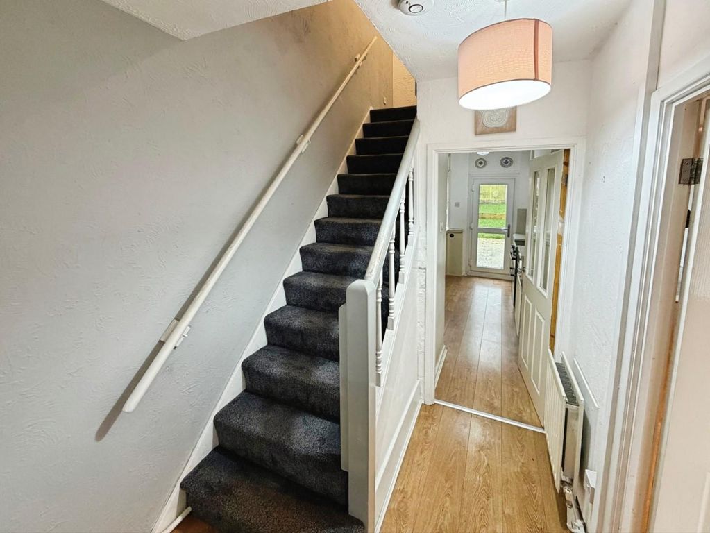 Property photo 2 of 34 A948A81E--4265-92Ca-A9B58A7067Fb-30482-000009E2B86