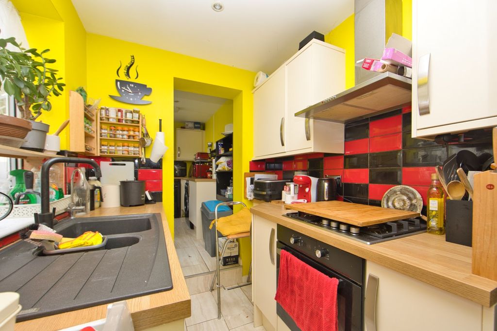 Property photo 2 of 11 Picture 2