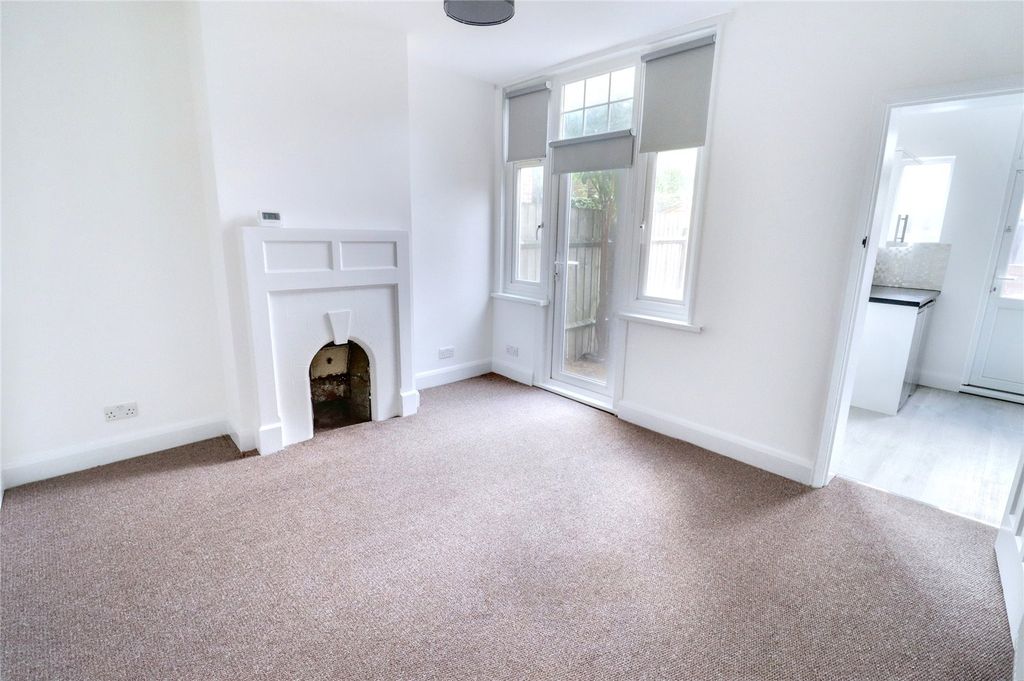 Property photo 1 of 7 Picture No. 04