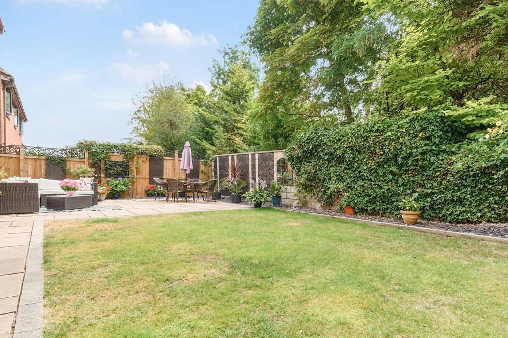 Property photo 3 of 20 9132674916878F34Ac6Af99
