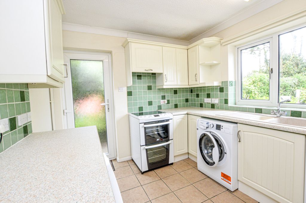 Property photo 3 of 15 1-Dsc_1459