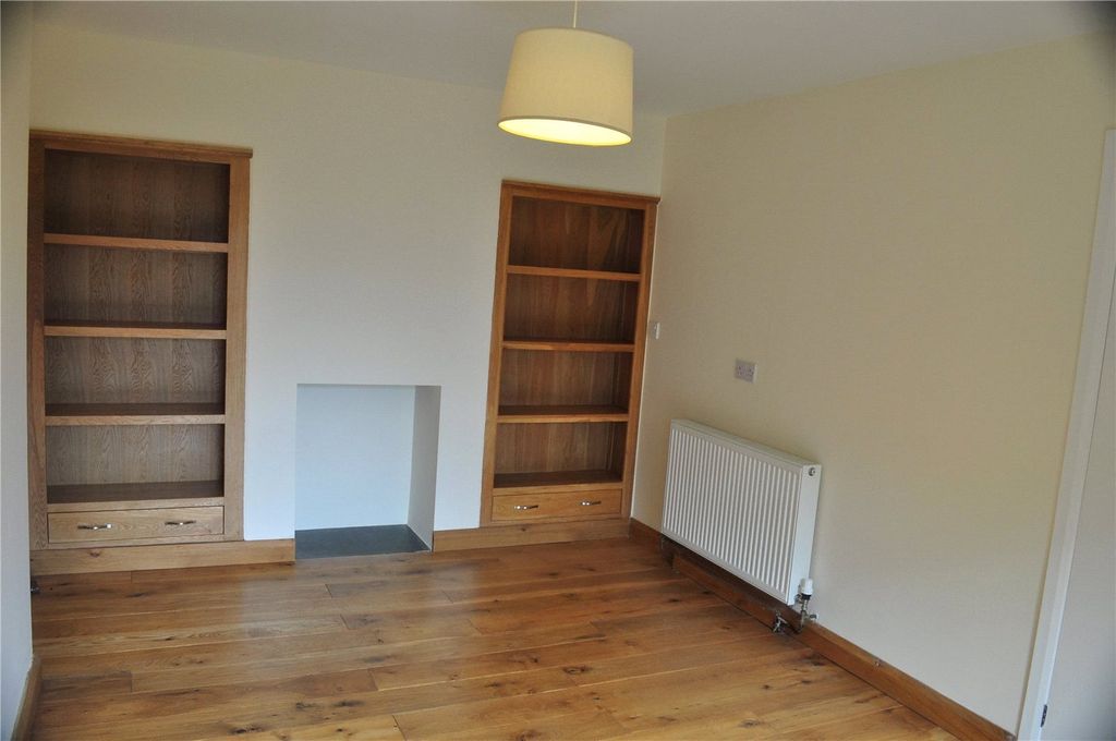 Property photo 3 of 10 Picture No. 10