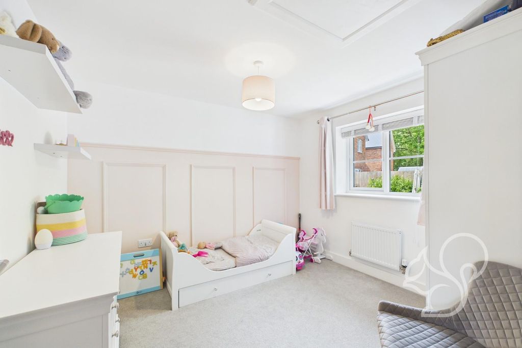 Property photo 3 of 28 Cam01659G0-Pr0468-Still007.Jpg