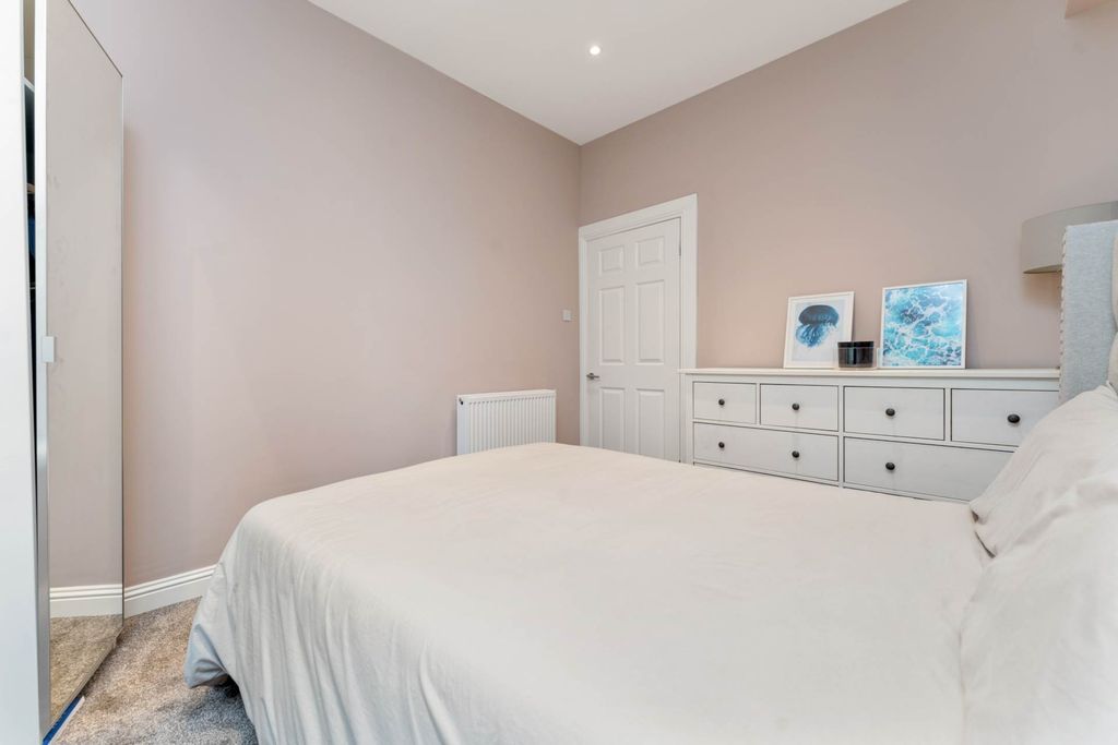 Additional image 10 of 1 bed flat for saleGillburn Road, Kilmacolm PA13