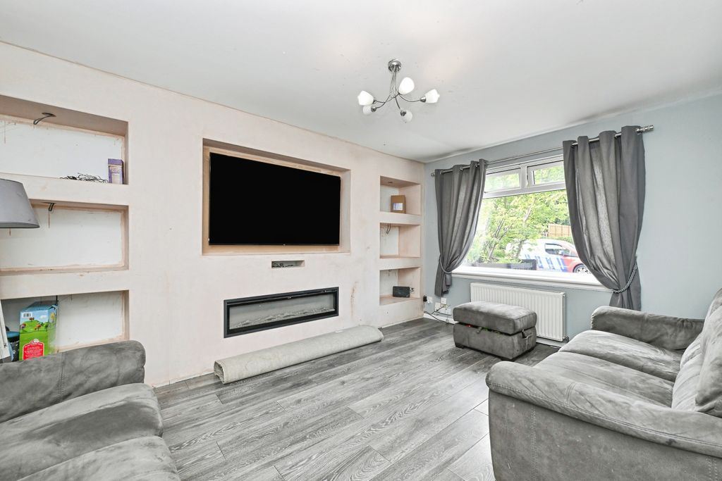 Property photo 2 of 19 Gmp_6050
