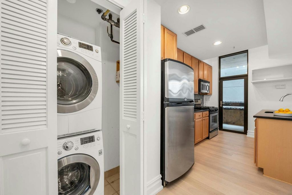 Property photo 3 of 19 <Alttext/>