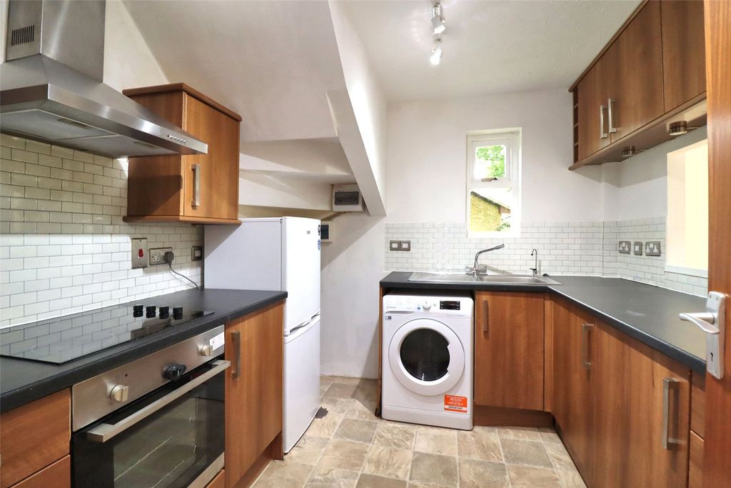 Property photo 2 of 10 Picture No. 03