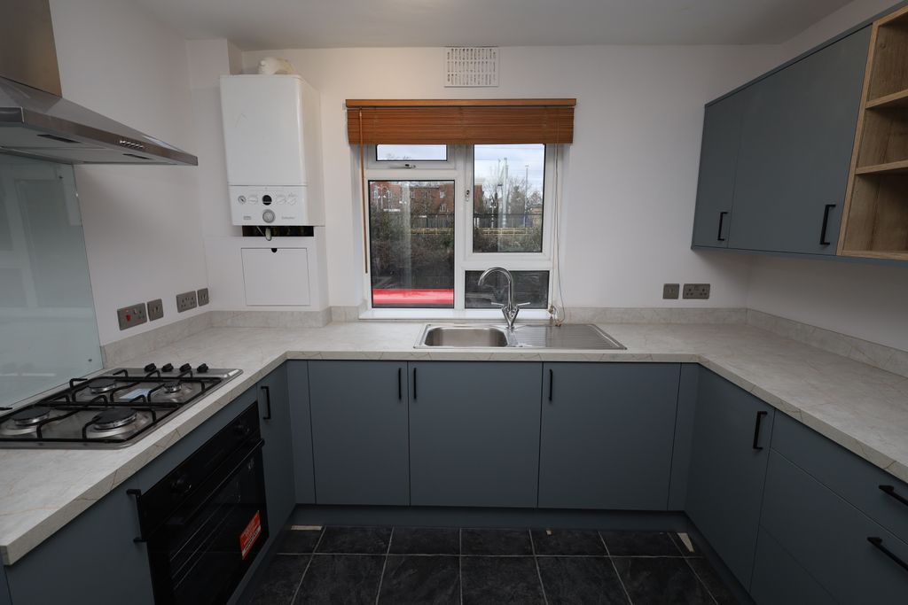 Property photo 3 of 7 Image 2