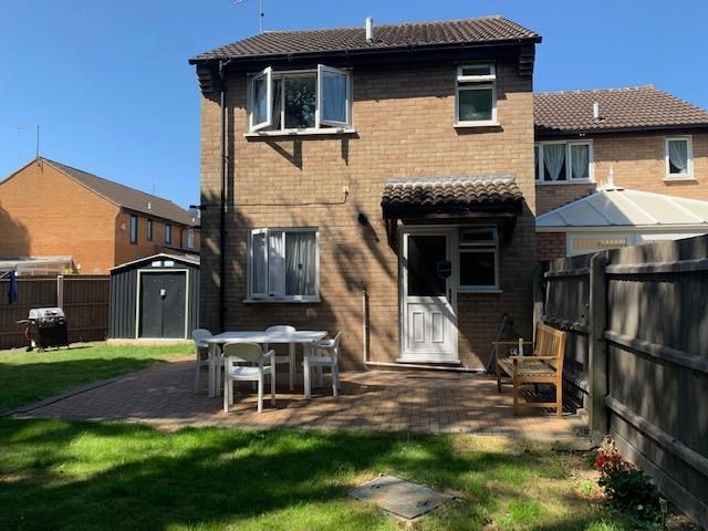 Property photo 2 of 12 Garden