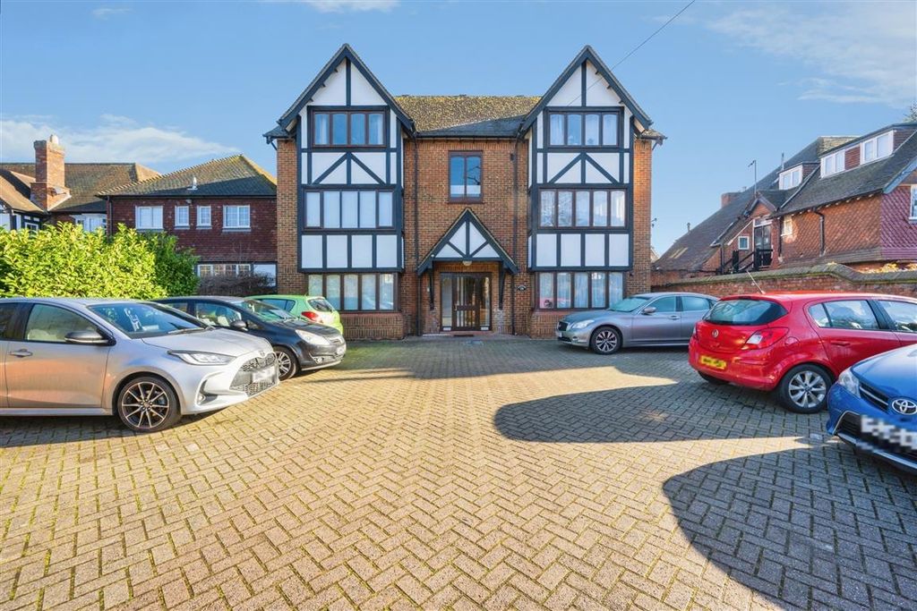 Property photo 1 of 7