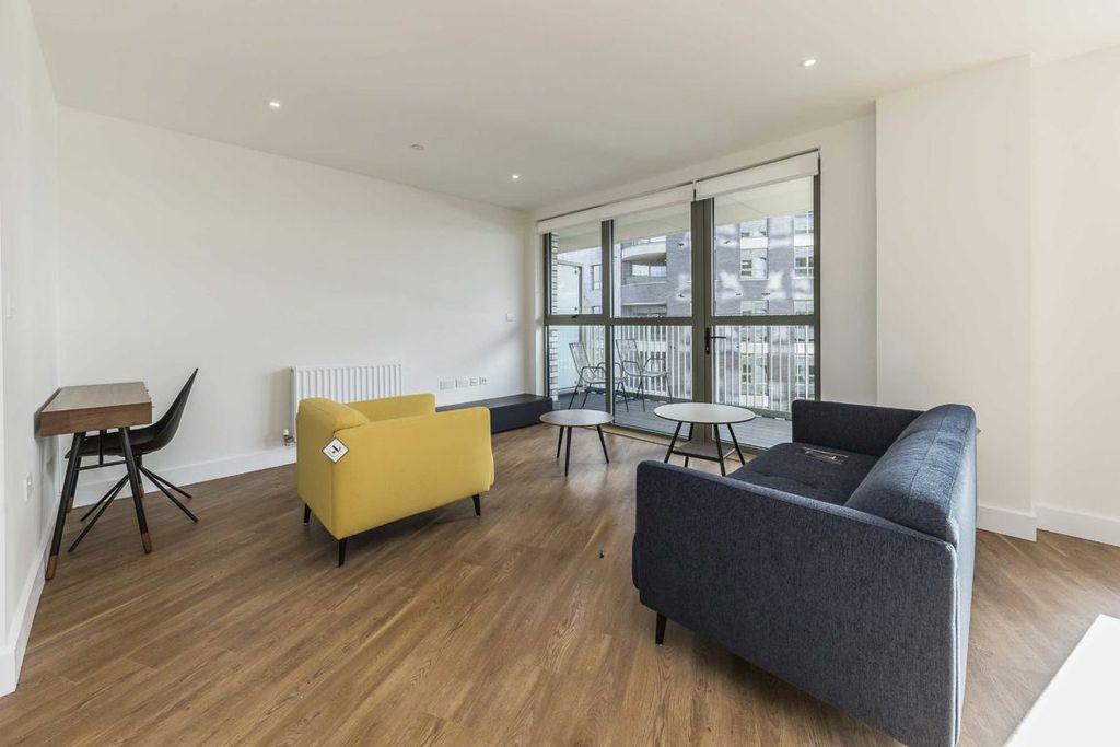 Property photo 2 of 5