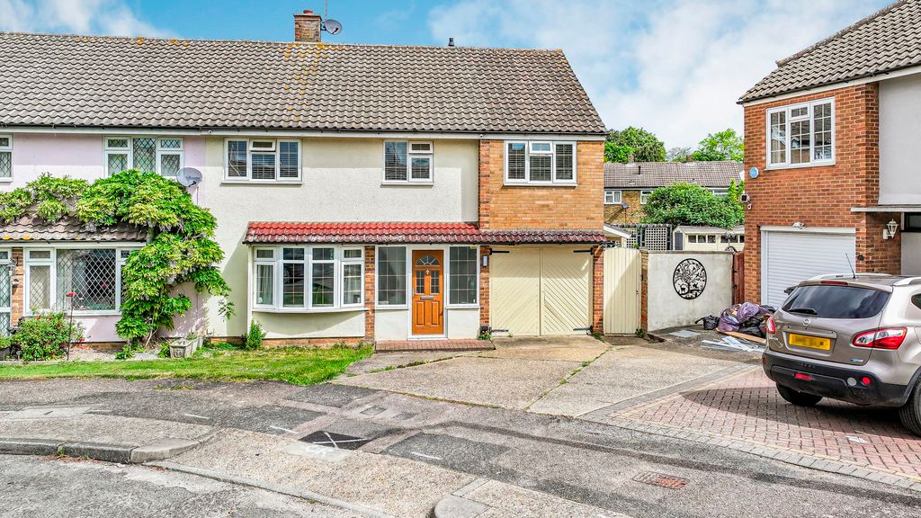 Property photo 1 of 37