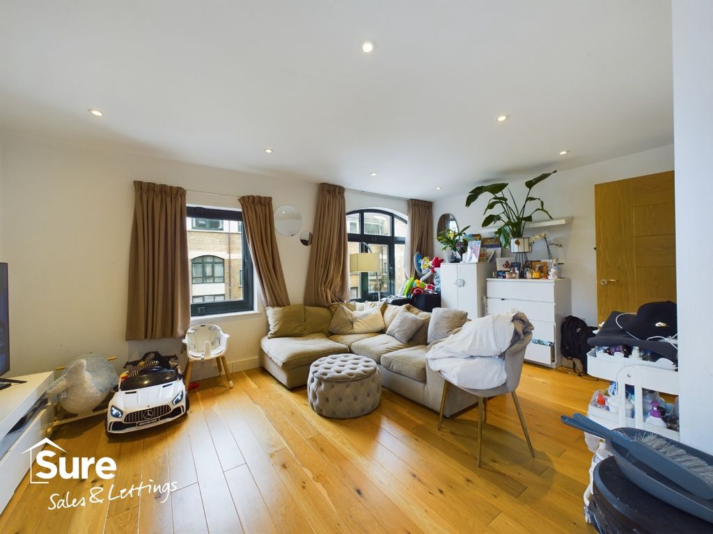 Property photo 2 of 6 3235264