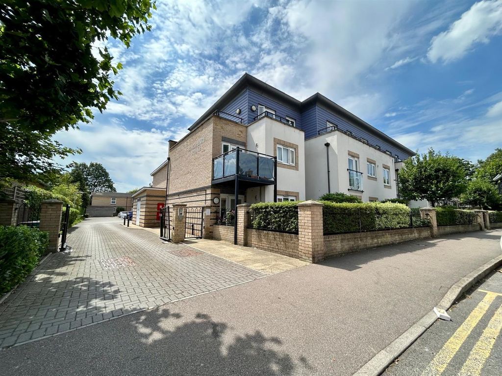 Property photo 1 of 11 Thumbnail_Img_3902.Jpg