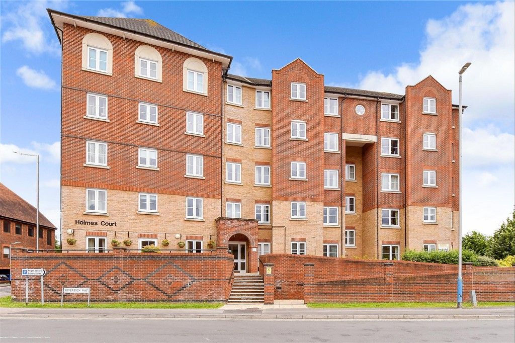 Property photo 3 of 9 External (Web)