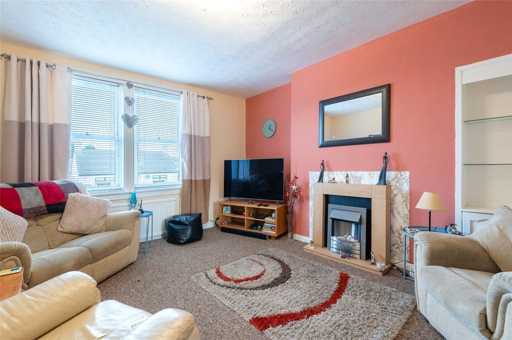 Property photo 2 of 21 Picture 2