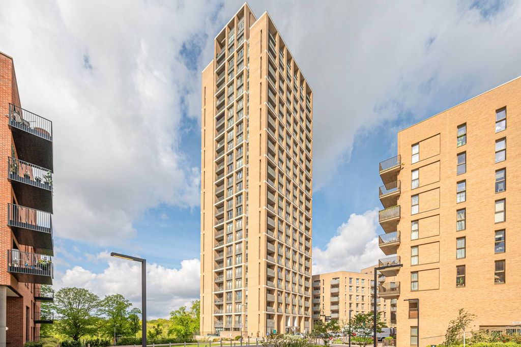 Property photo 2 of 7