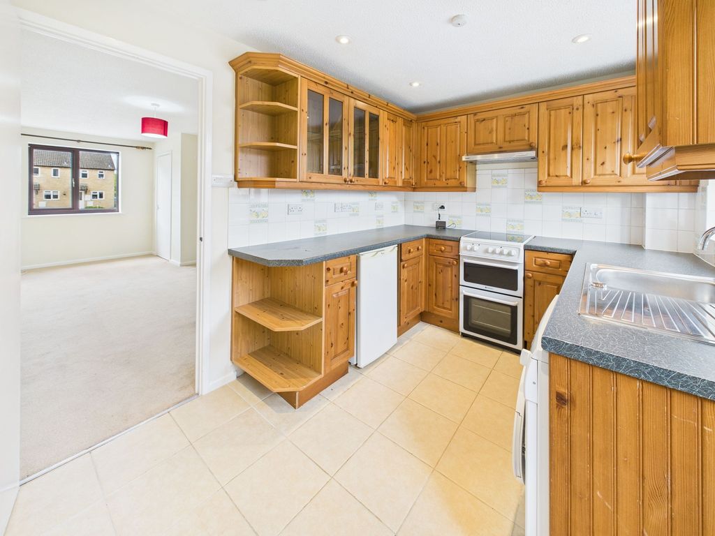 Property photo 3 of 8