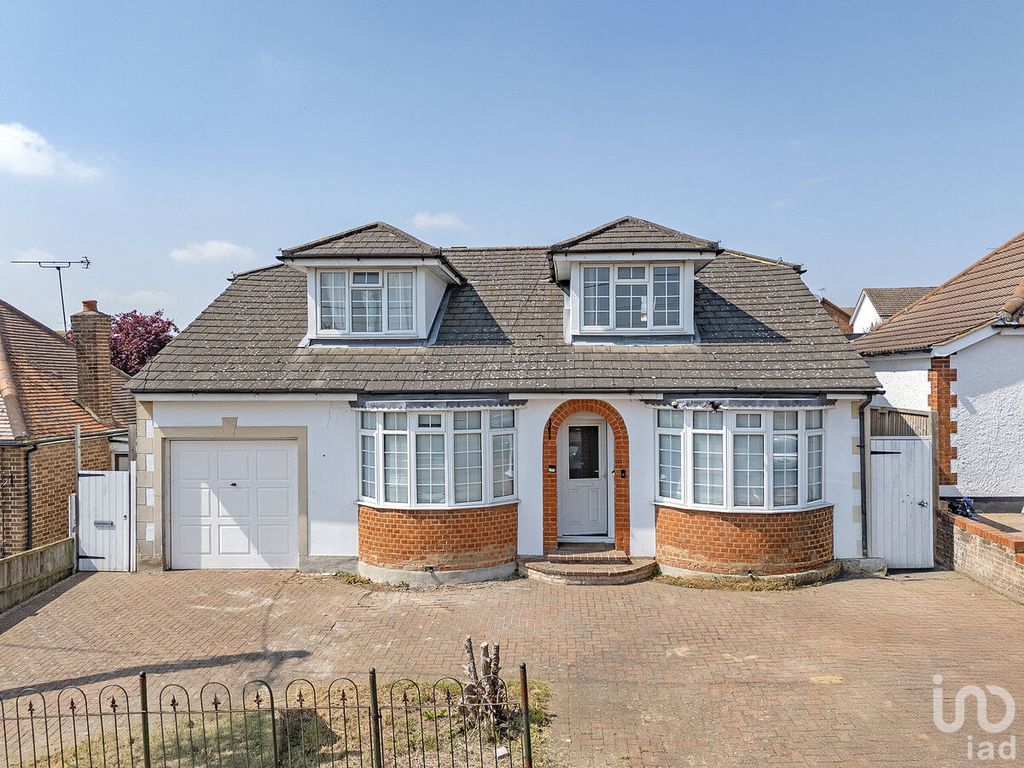 Property photo 1 of 22