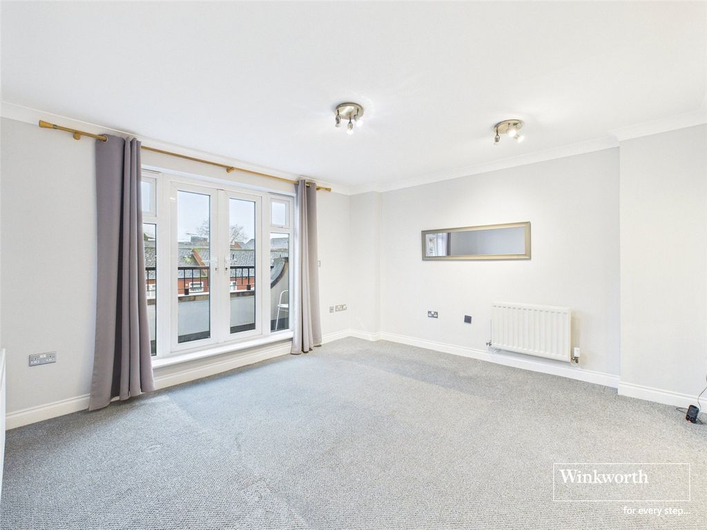 Property photo 3 of 10 Picture No. 23