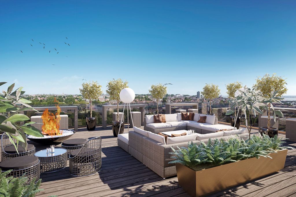 Property photo 2 of 10