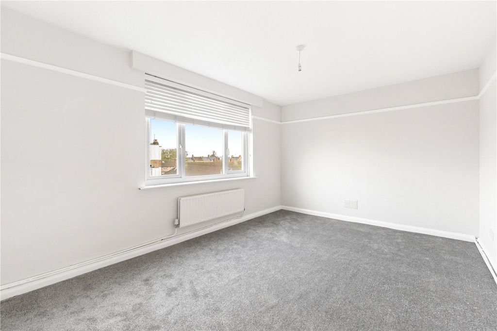 Property photo 2 of 11 Picture No. 04