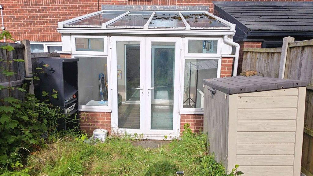 Property photo 3 of 16 Picture No. 01