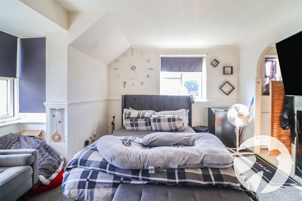 Property photo 3 of 12 Picture No. 12