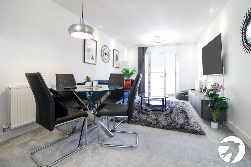 Property photo 3 of 15 Open Plan Living