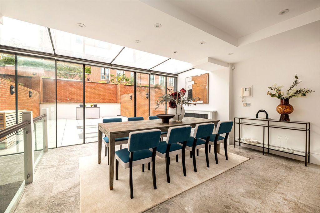 Property photo 1 of 13 Dining Room