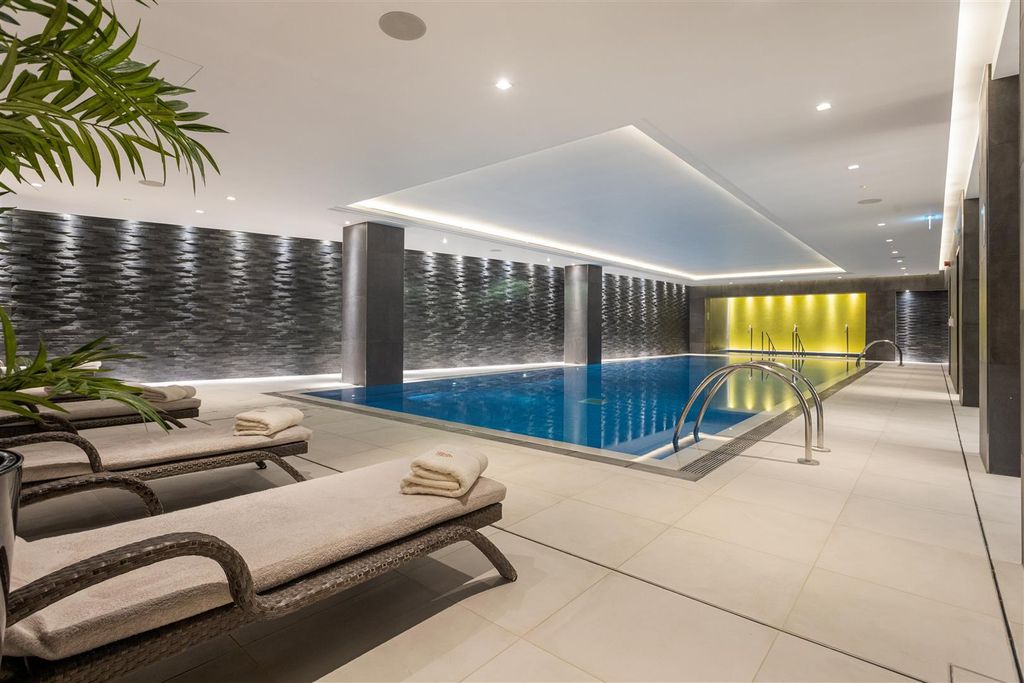 Property photo 3 of 44 Jamc5937.Jpg