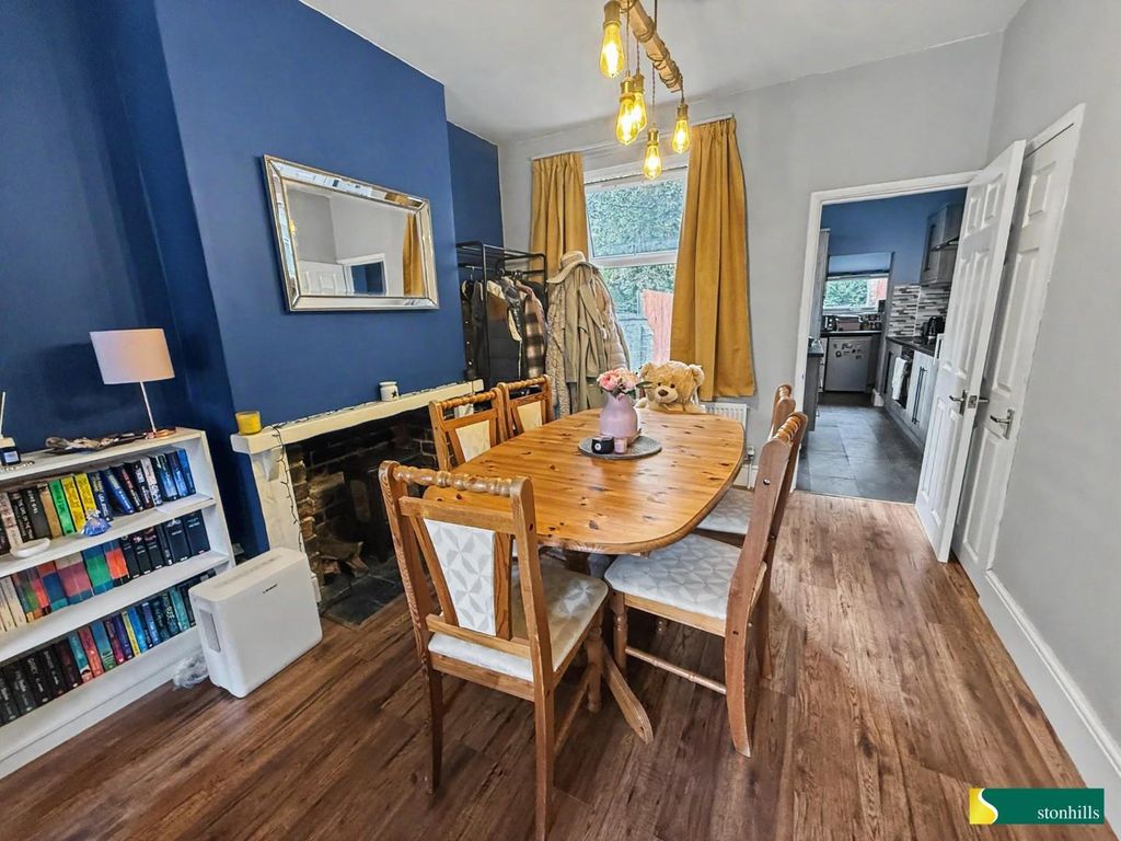 Property photo 3 of 11 9.Jpg