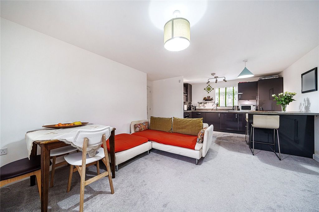 Property photo 3 of 10 Picture No. 03