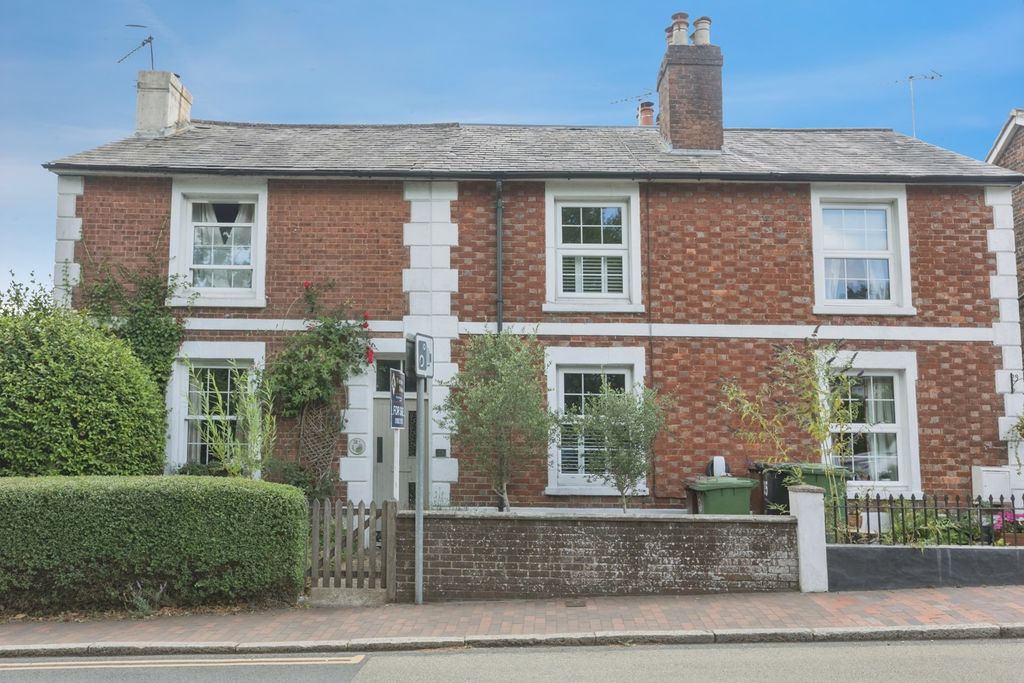 Property photo 2 of 19 Pbox-Img.Jpg