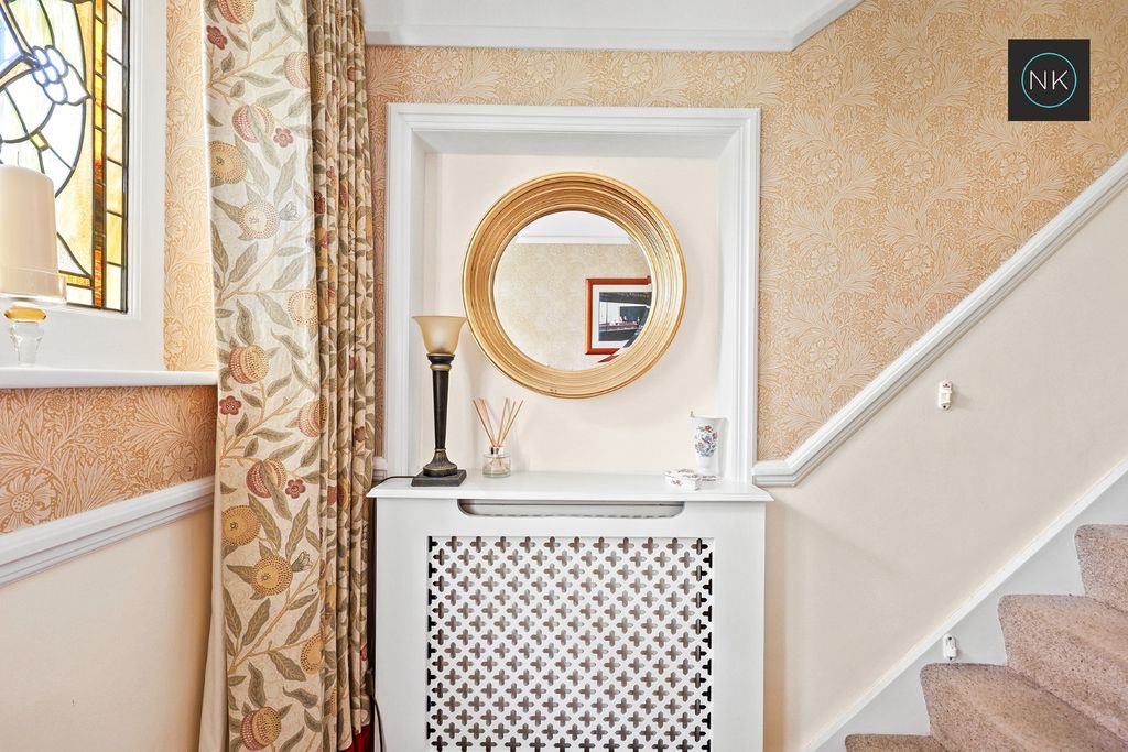 Property photo 2 of 32 5352472