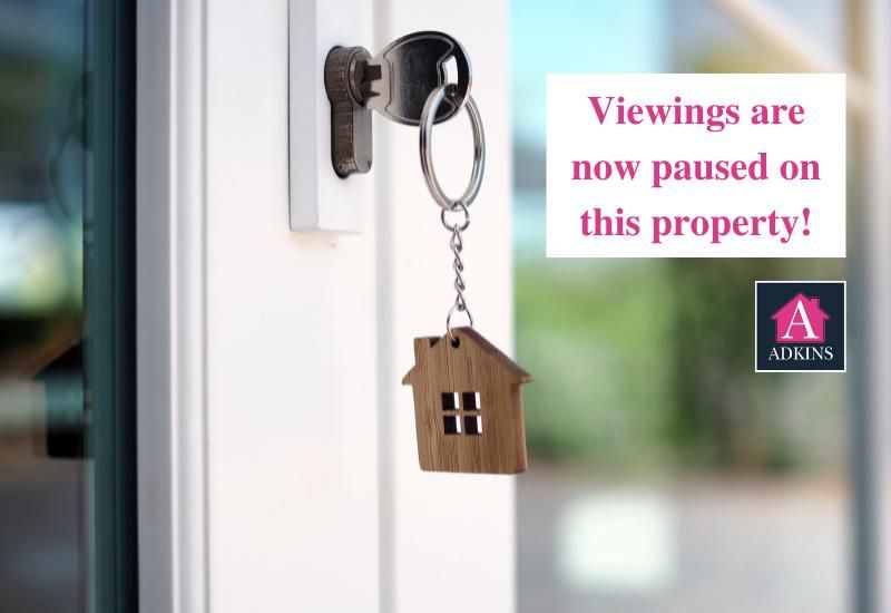 Property photo 2 of 8 Viewings Are Paused 800 × 550 Px.Png