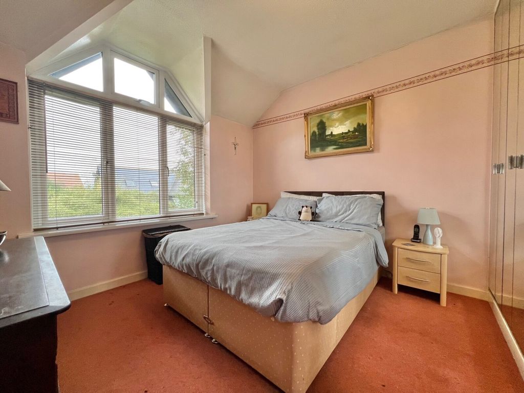 Property photo 3 of 12 Picture No. 06