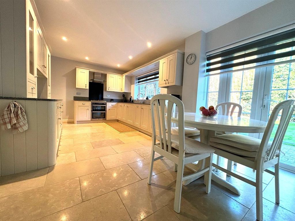 Property photo 2 of 29 6.Jpg