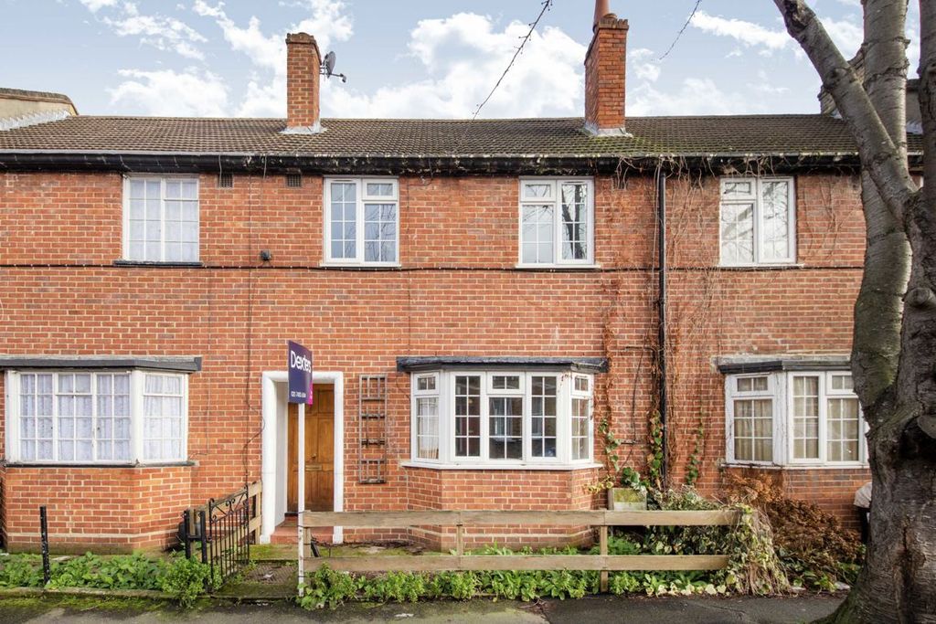 Property photo 1 of 7