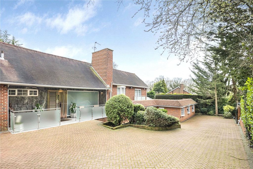 Property photo 1 of 33 Picture No. 68